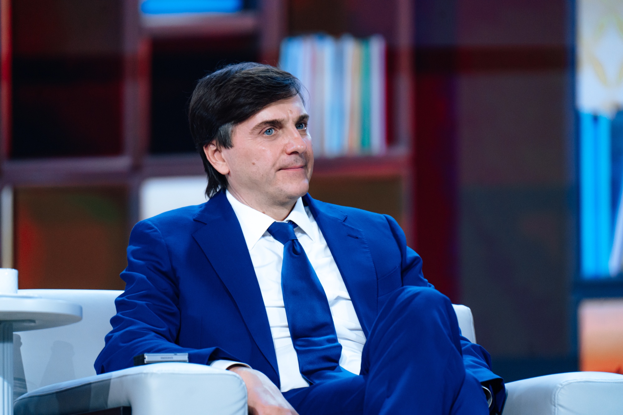 В программу «Разговоров о важном» впервые включены видеоролики, посвященные выдающимся личностям и героям России
